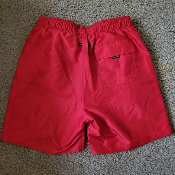 Calvin Kline - Picture 3 of 3